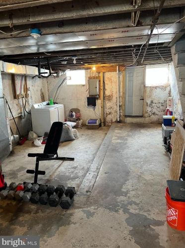 5204 Ditman St, Philadelphia PA 19124-2002 exterior