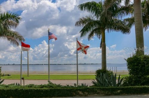 3301 Bayshore Blvd, Tampa FL  33629-8875 exterior