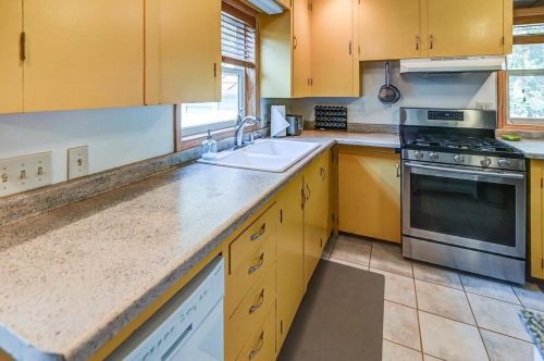 4103 Maher Ave, Madison WI  53716-1637 exterior