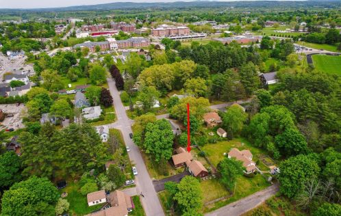 21 Redington Rd, Concord NH  03301-2439 exterior