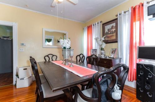 12 Humes St, Providence RI 02907-3203 exterior