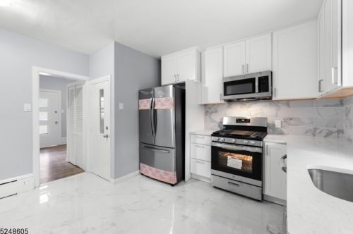 68 Boyden Ave, Maplewood, NJ 07040-1937