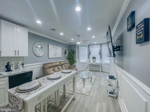 1326 52nd St, Philadelphia PA  19143-4320 exterior