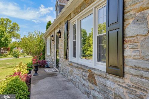 1939 Park Plz, Lancaster, PA 17601-3816