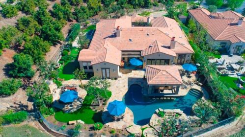 10703 Rogue Riv Bnd, Tustin CA  92782-3399 exterior