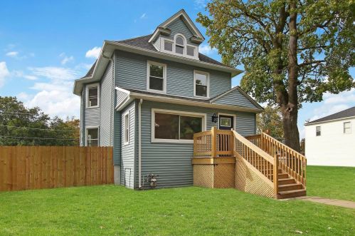 146 14th Ave, Broadview, IL 60153-1202