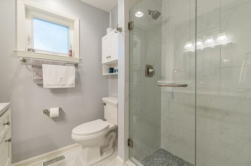 1714 Belle Isle Cir, Atlanta GA 30329-2527 exterior