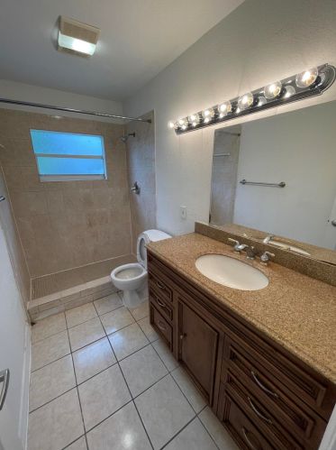 2771 Seacrest Blvd, Boynton Beach FL 33435-7934 exterior