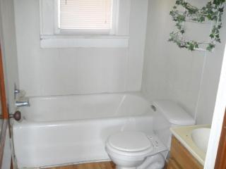 1315 Mount Vernon St, Springfield MO  65806-1651 exterior