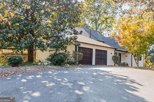 1620 Chevron Way, Atlanta GA  30350-4430 exterior