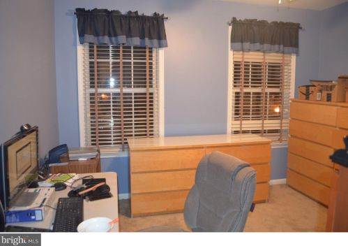 15 Story Pl, Trenton NJ  08691-4143 exterior