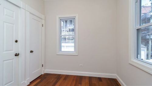 648 Oakdale Ave, Chicago IL  60657-5310 exterior