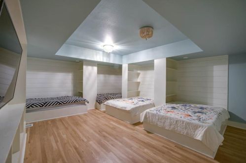 2203 Allen St, Dallas TX 75204-2609 exterior