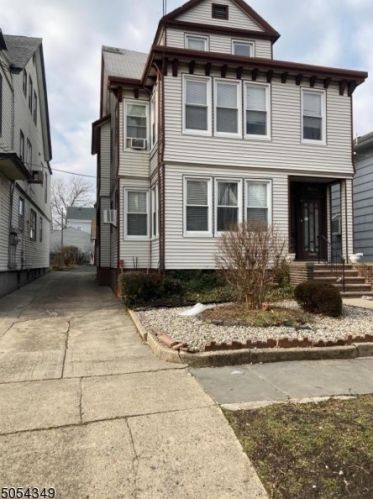 464 7th St, Newark NJ  07107-1733 exterior