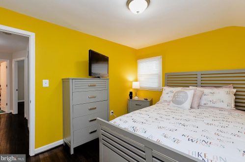 34 Elmira St, Washington DC 20032-5873 exterior