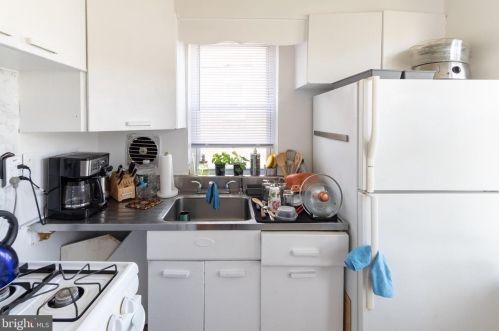 7934 Gilbert St, Philadelphia PA 19150-2506 exterior