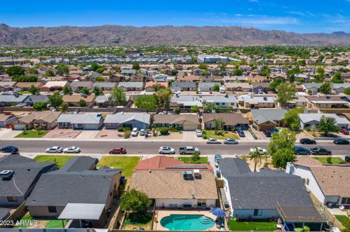 1444 Carson Rd, Phoenix AZ  85041-6711 exterior