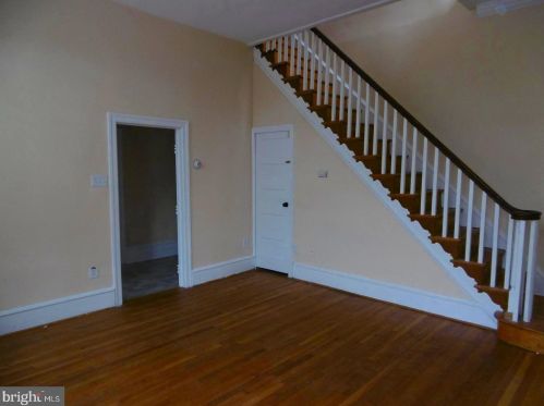 179 Markle St, Philadelphia PA  19128-5204 exterior