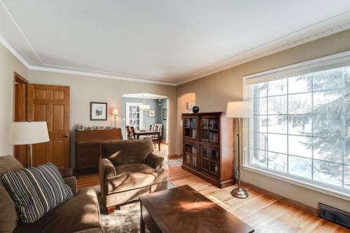 1401 Hartford Ave, Saint Paul MN 55116-1649 exterior