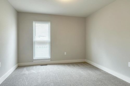 1810 Bookbinder Dr, Saint Louis MO 63146-4308 exterior