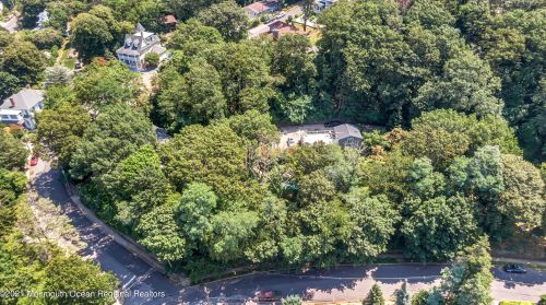 50 Hooper Ave, Atlantic Highlands NJ  07716-1537 exterior