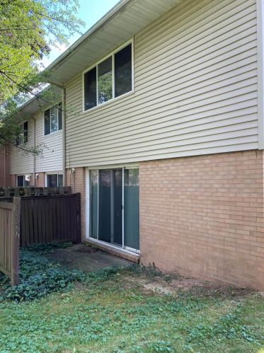 3419 Kenbrooke Ct, Kalamazoo, MI 49006-5434