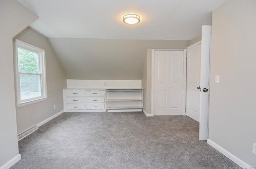 322 Glen St, New Britain CT  06051-3406 exterior