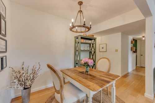 1502 Oriole Ln, Saint Louis MO 63144-1110 exterior