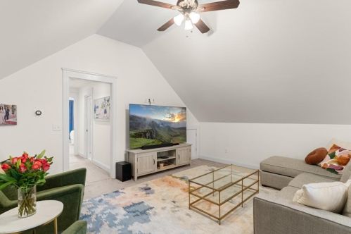 30 Clifton St, Atlanta GA  30317-2010 exterior