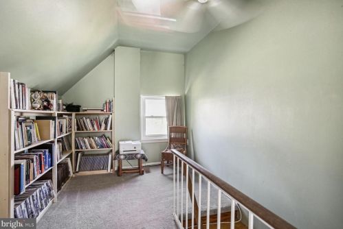 8216 Roanoke Ave, Silver Spring MD 20912-6207 exterior