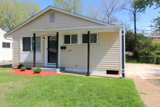 10552 Spring Garden Dr, Saint Louis MO  63137-4431 exterior