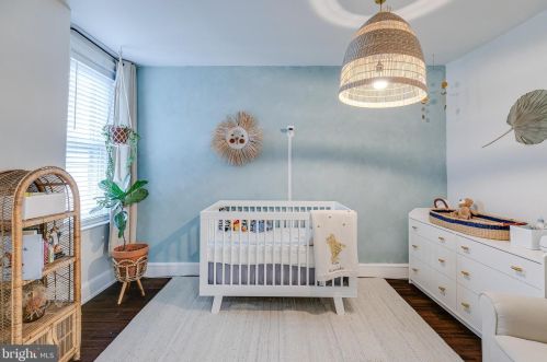 514 Martin St, Philadelphia PA 19146-1822 exterior