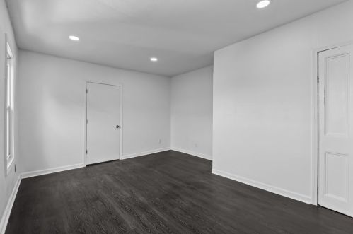 4923 Butler St, Pittsburgh PA 15201-2647 exterior