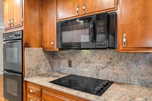 1678 Pepperwood Ct, Concord CA  94521-1126 exterior