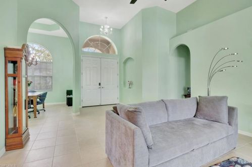 14802 Fripp Island Ct, Naples FL exterior