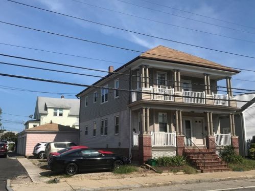 1255 Plainfield St, Providence, RI 02919-6923