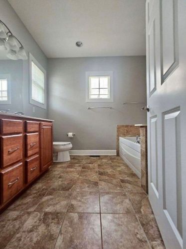 1531 Biltmore Ln, Pittsburgh PA 15217-4501 exterior