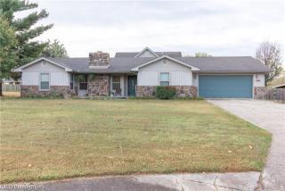 305 Edmondson Ave, Springdale, AR 72764-7008