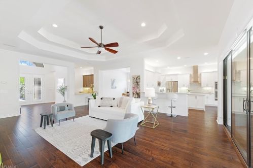 3263 Atlantic Cir, Naples FL 34119-8636 exterior