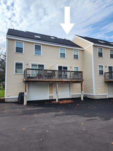 84 Modena Dr, Concord NH  03303-1550 exterior