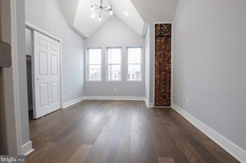 5817 Catharine St, Philadelphia PA 19143-2418 exterior