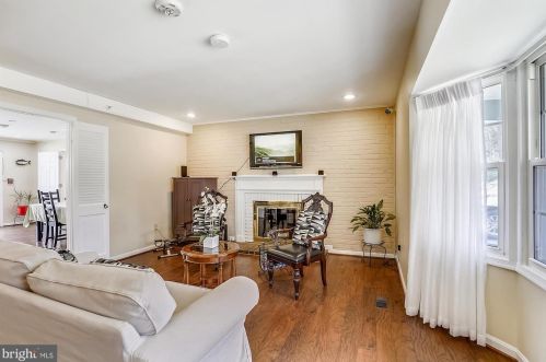 2804 Blazer Ct, Silver Spring MD 20906-2319 exterior