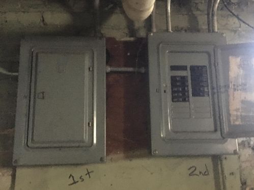 2415 Murray Ave, Milwaukee WI 53211-4407 exterior