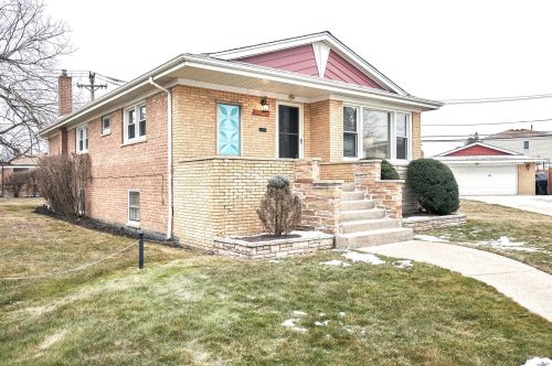 8040 Keeler Ave, Chicago, IL 60652-2314