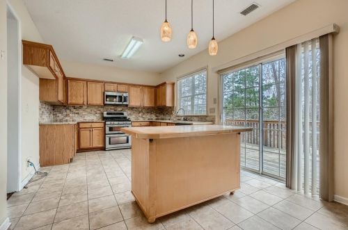 5006 Bright Hampton Dr, Atlanta GA 30339-1956 exterior