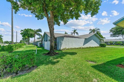 9175 20th St, Boca Raton FL  33428-7609 exterior