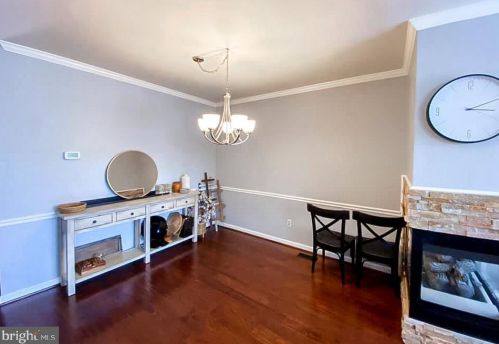 5817 Appleford Dr, Alexandria VA  22315-5625 exterior