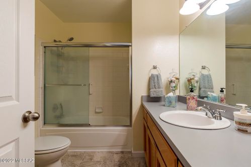 1501 Cyn Shadows Ln, Tucson AZ 85737-7716 exterior