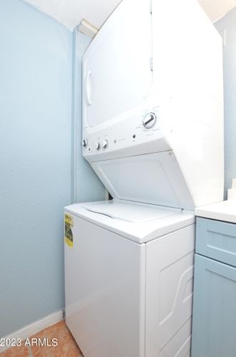 21622 23rd Ave, Phoenix AZ 85027-2563 exterior