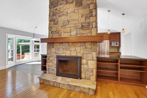 1189 Dunwoody Knl Dr, Atlanta GA 30338-3218 exterior